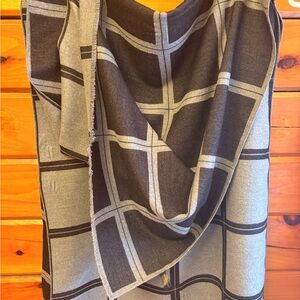 Womens Gray and Black Windowpane Wrap